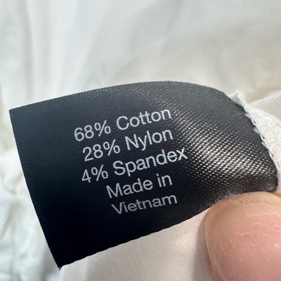 💎 Lane Bryant Eyelet Blouse with Tie-Front White - Picture 6 of 11